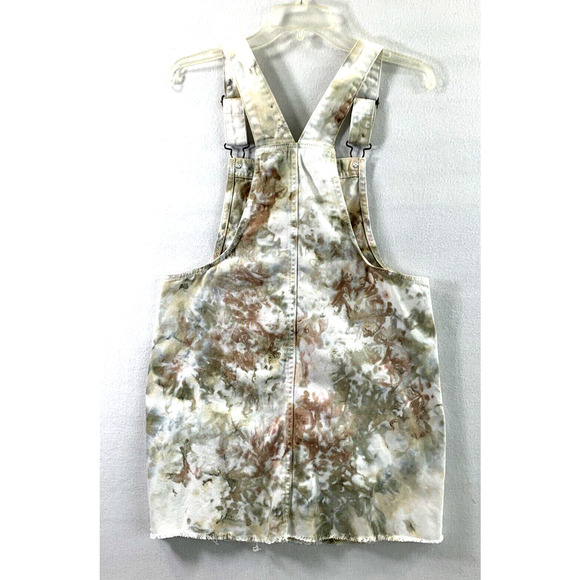 Wild Fable Bib Overall Skirt Womens Small Tie Dye White Denim Raw Hem Casual - Picture 4 of 10